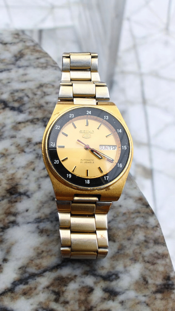 Seiko 5 Automatic Golden Railway Time Dial - Time Ticks