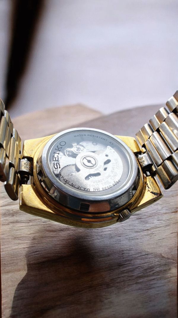 Seiko 5 Automatic Golden Railway Time Dial - Image 3