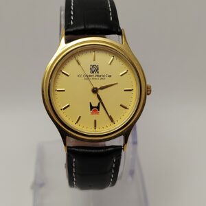 Pre-owned TITAN quartz mens watch