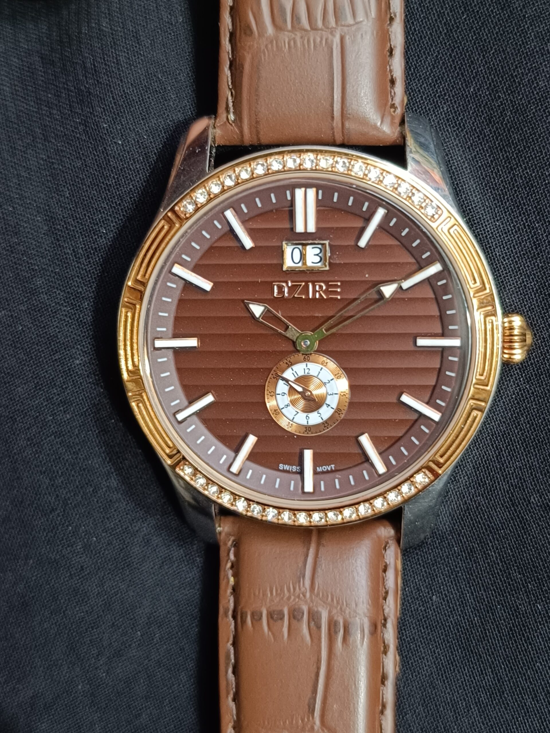 Dzire Quartz Swiss made