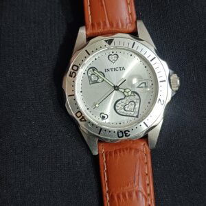 Fresh Invicta Quartz