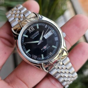 Vintage Citizen Automatic black dial