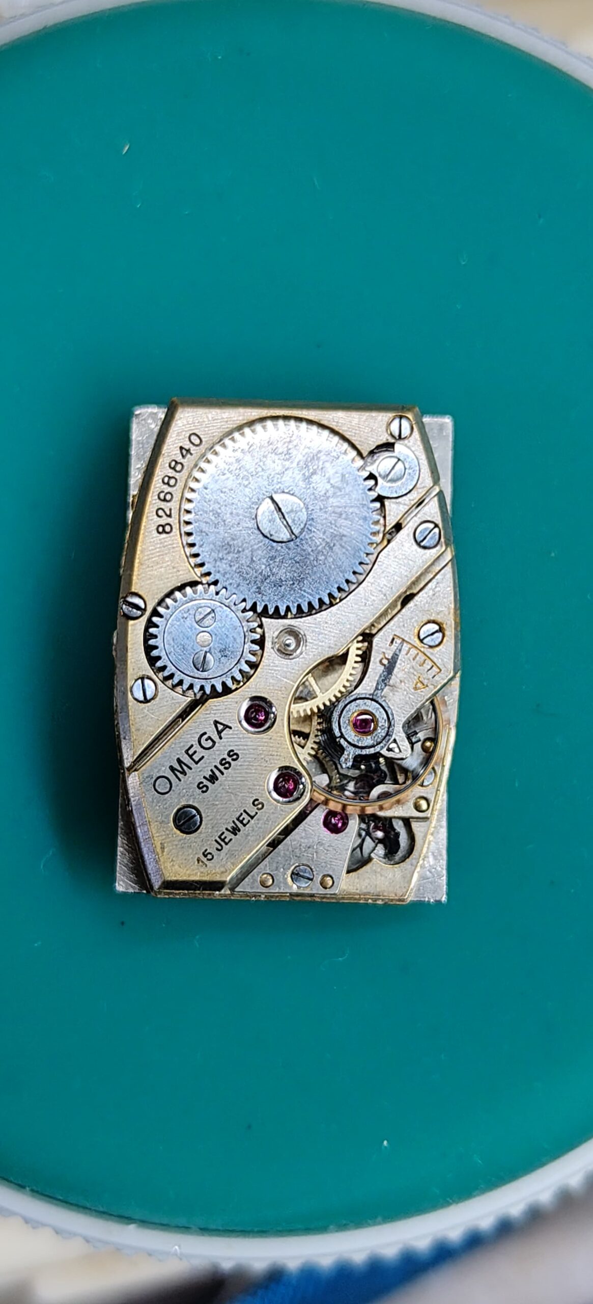 1950's Vintage OMEGA TANK - Image 3