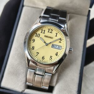 Seiko "SGG799" Quartz