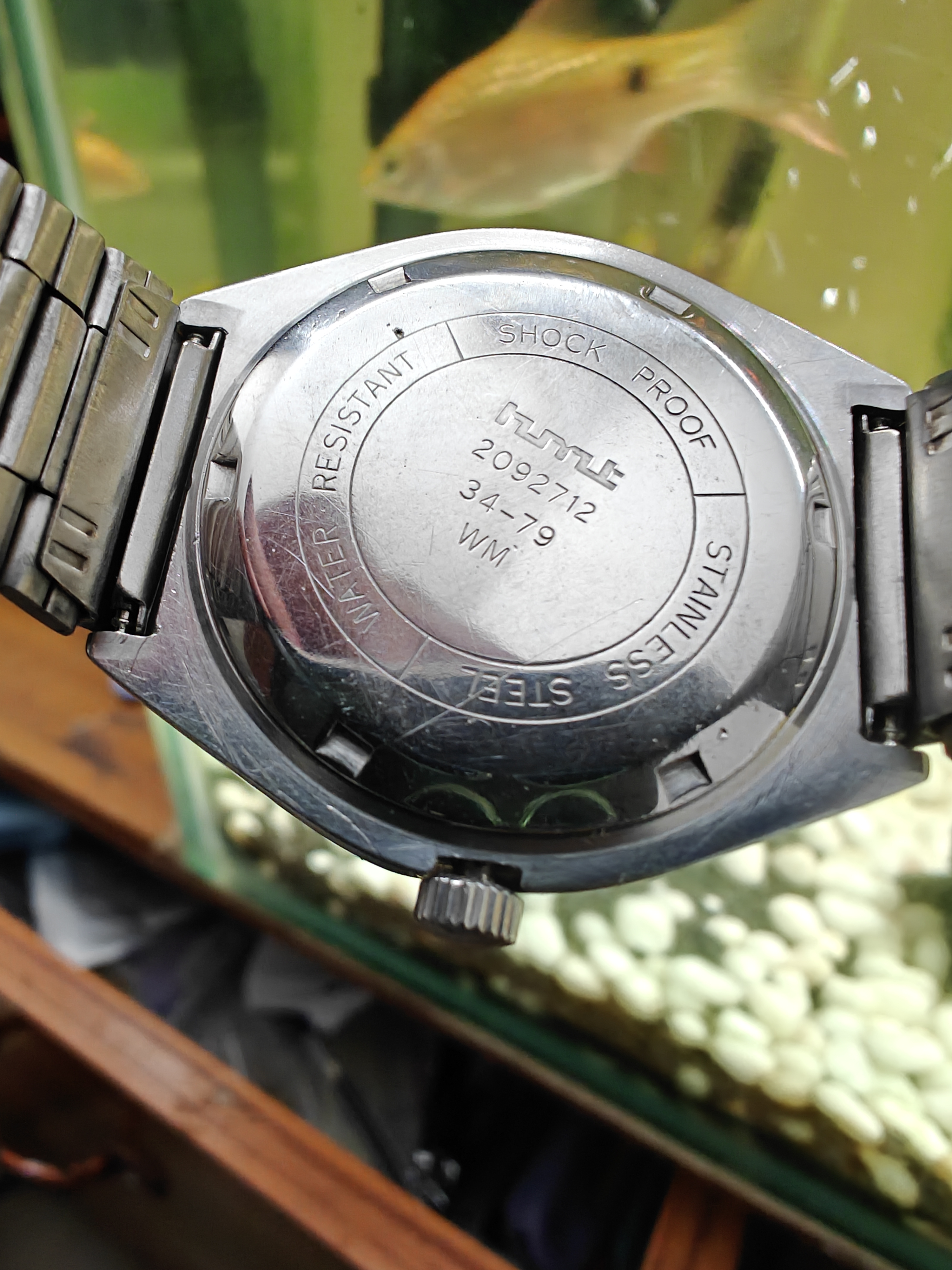 HMT Uttam – Vintage Hand-Winding Classic - Image 3
