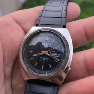 Vintage Seiko sports automatic watch