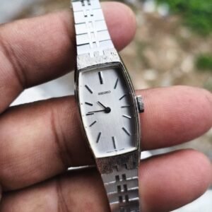 Seiko tank model,winding watch,(wgp)white gold plated rare model