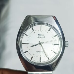 HMT Akarsh white and Half White pattern Dial